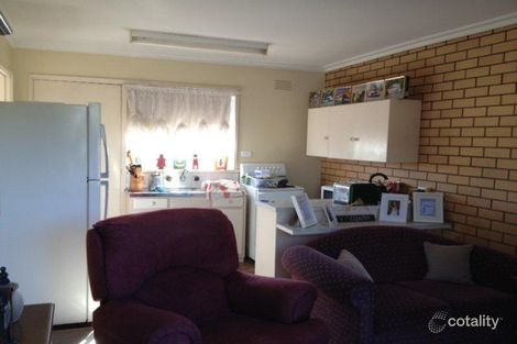 Property photo of 2/7 Beverley Crescent Lara VIC 3212