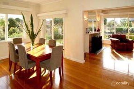 Property photo of 4 Hunter Street Carnegie VIC 3163