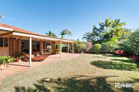 43 Tangmere St, Chapel Hill, QLD 4069