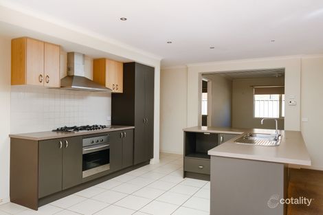 Property photo of 85 Yarralumla Drive Wodonga VIC 3690