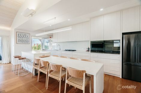 Property photo of 10 Coral Crescent Pearl Beach NSW 2256