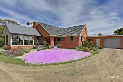 Property photo of 342 Shark Point Road Penna TAS 7171