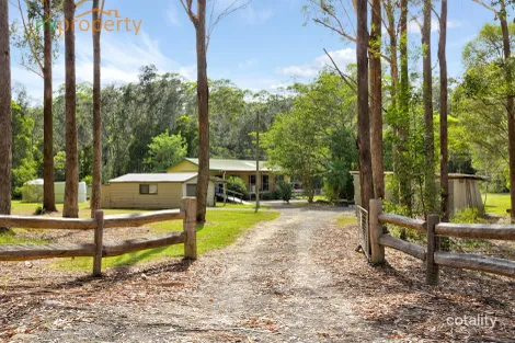 170 Stuarts Point Rd, Barraganyatti, NSW 2441