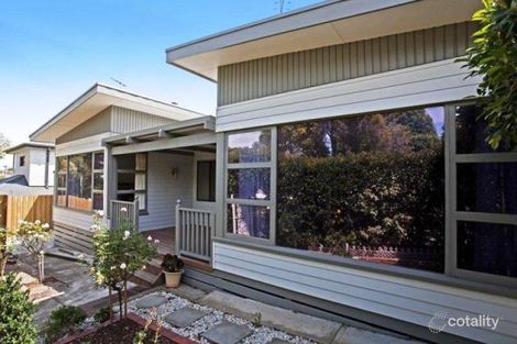 Property photo of 27 Arkana Avenue Highton VIC 3216