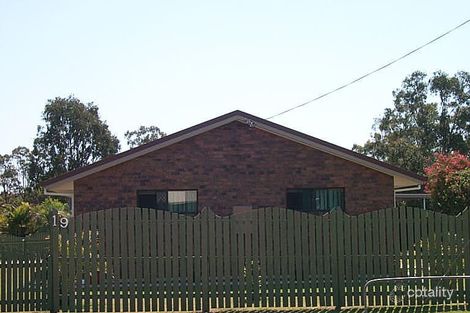 19 Parkway Dr, Scarness, QLD 4655