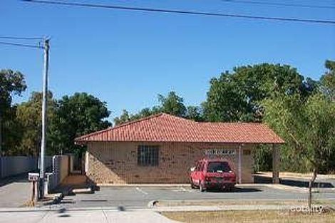 339 Wharf St, Queens Park, WA 6107