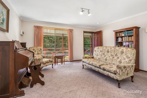 Property photo of 2/8 Spring Hill Drive Spring Gully VIC 3550