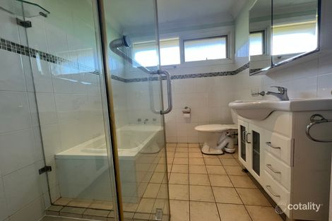 Property photo of 4 Weemala Crescent Bradbury NSW 2560
