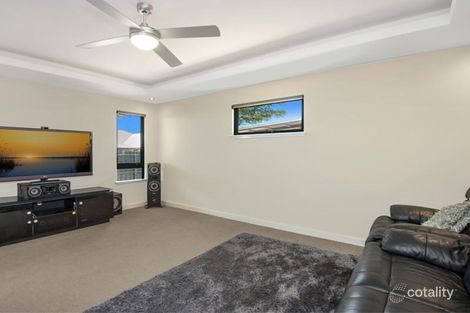 Property photo of 90 Bajamalu Drive Baynton WA 6714