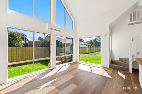 Property photo of 44 Victoria Street Toongabbie VIC 3856