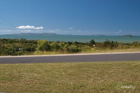 10 Vernon St, Emu Park, QLD 4710