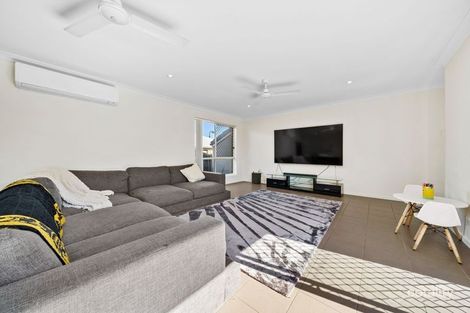 Property photo of 20 Beaumont Drive Pimpama QLD 4209