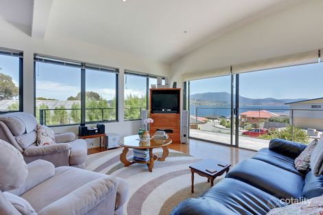 Property photo of 1/60 Pindos Drive Tranmere TAS 7018