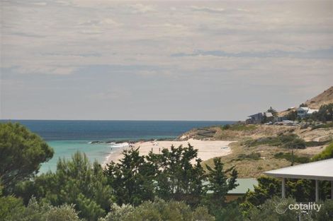 2 Petrel Cl, Carrickalinga, SA 5204