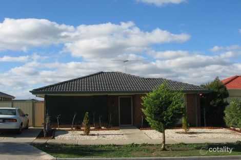 10 Newhaven Way, Cairnlea, VIC 3023