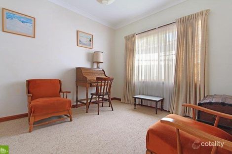 Property photo of 3 Nakina Place Oak Flats NSW 2529