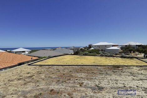 22 Seaview Pl, Wannanup, WA 6210