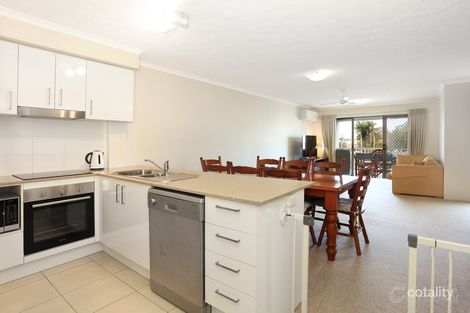 Property photo of 22/8-10 Ahern Street Labrador QLD 4215