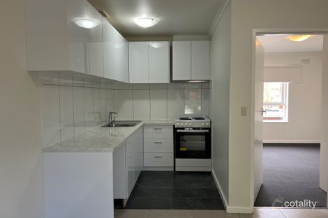Property photo of 18/8 Robert Street Elwood VIC 3184