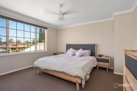 Property photo of 16 Wright Court Somerville WA 6430