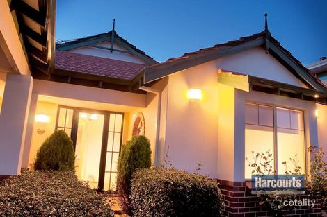 Property photo of 25 Stewart Way Kardinya WA 6163