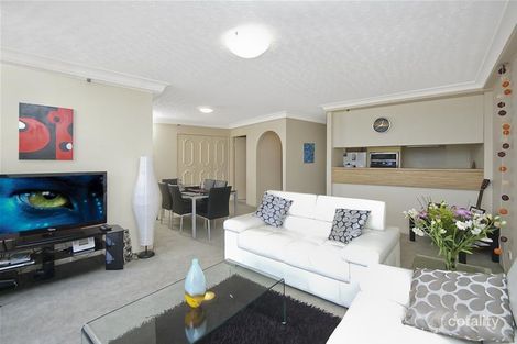 Property photo of 10E/973 Gold Coast Highway Palm Beach QLD 4221