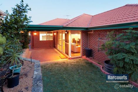 Property photo of 25 Stewart Way Kardinya WA 6163