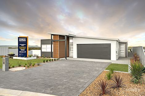 14 Shamrock St, Wandina, WA 6530