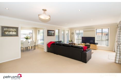 Property photo of 8 Delmore Place Margate TAS 7054