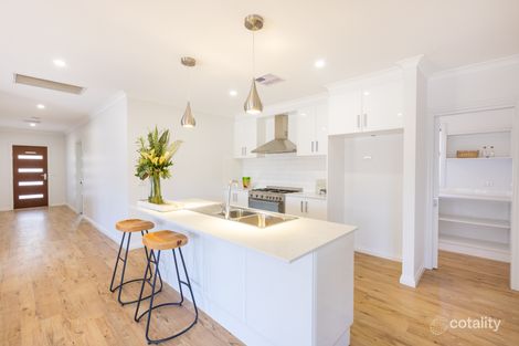 Property photo of 12 Lavender Rise Red Cliffs VIC 3496