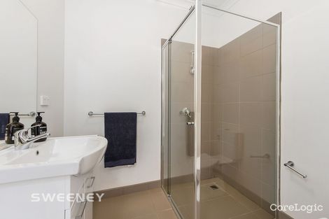 Property photo of 2/4 Altyre Court St Albans VIC 3021