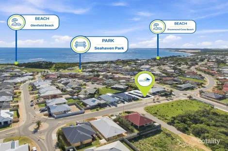 Property photo of 4 Schooner Pass Glenfield WA 6532