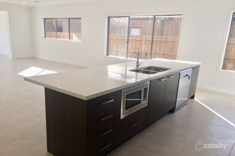 Property photo of 4 Aniseed Avenue Aintree VIC 3336