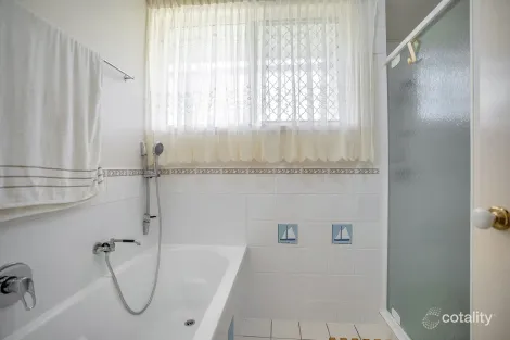 Property photo of 127 Goddards Road Yamanto QLD 4305