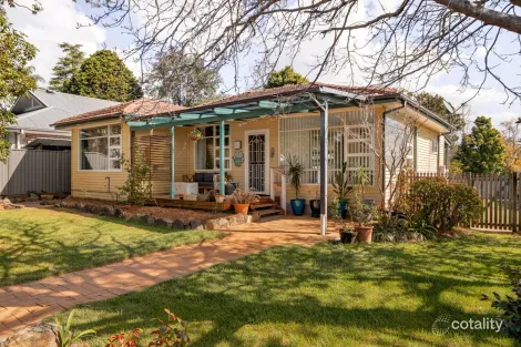 86 WHITE CROSS RD, WINMALEE, NSW 2777