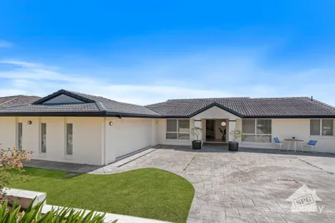 Property photo of 9 Arran Place Belmont QLD 4153