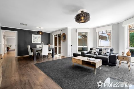 Property photo of 16 Blue Ridge Drive Mooroolbark VIC 3138