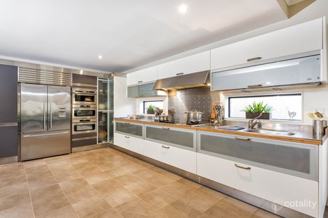 16 Waitch Loop, Beeliar, WA 6164