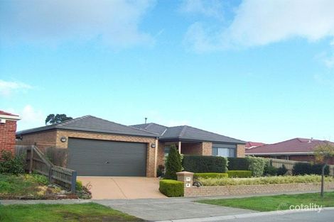 1 Bateman Gr, Hampton Park, VIC 3976