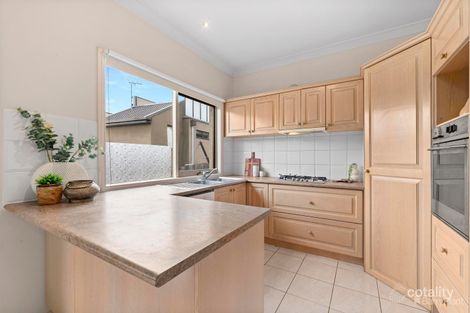 Property photo of 2/5 Bayley Grove Doncaster VIC 3108