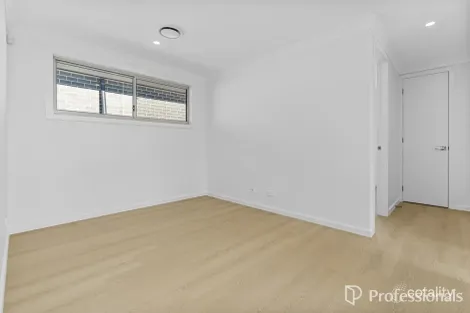 Property photo of 37 Yandanooka Street Austral NSW 2179