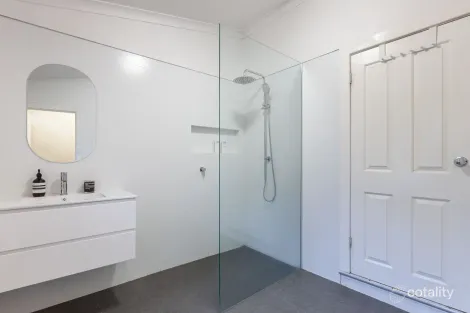 Property photo of 101 Chomley Street Prahran VIC 3181