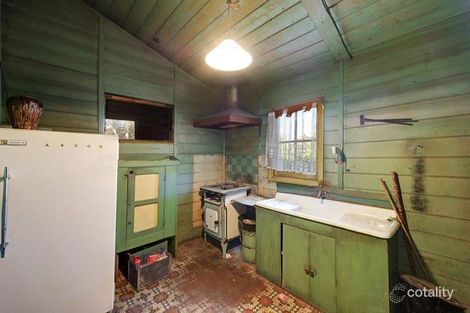 Property photo of 9 Wells Street Surrey Hills VIC 3127