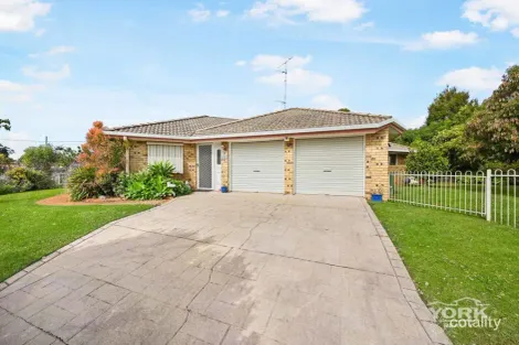 Property photo of 198 Stenner Street Middle Ridge QLD 4350