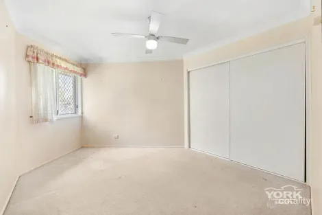 Property photo of 198 Stenner Street Middle Ridge QLD 4350