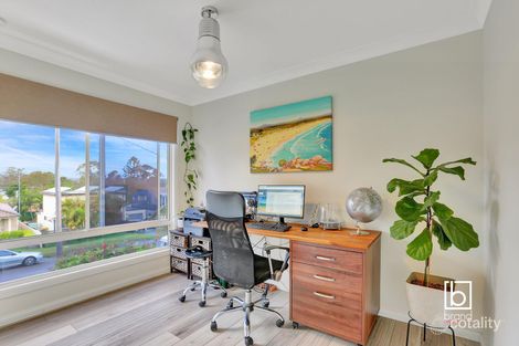 Property photo of 30 Mawarra Street Gwandalan NSW 2259