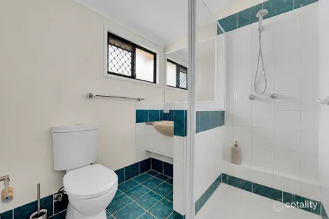 Property photo of 1 Sirocco Court Ormiston QLD 4160