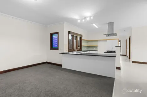 Property photo of 35 Third Avenue Rosebud VIC 3939