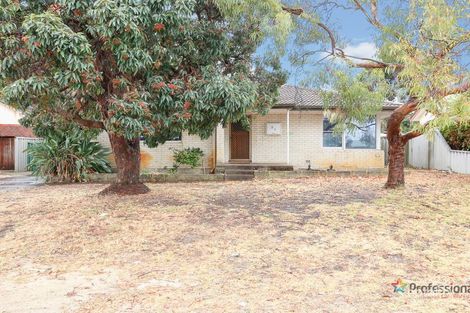 Property photo of 31 Templeton Crescent Girrawheen WA 6064