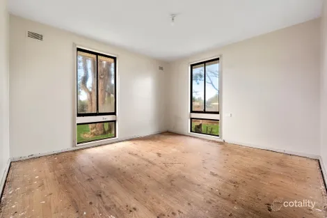 Property photo of 11 Atkinson Place Airds NSW 2560